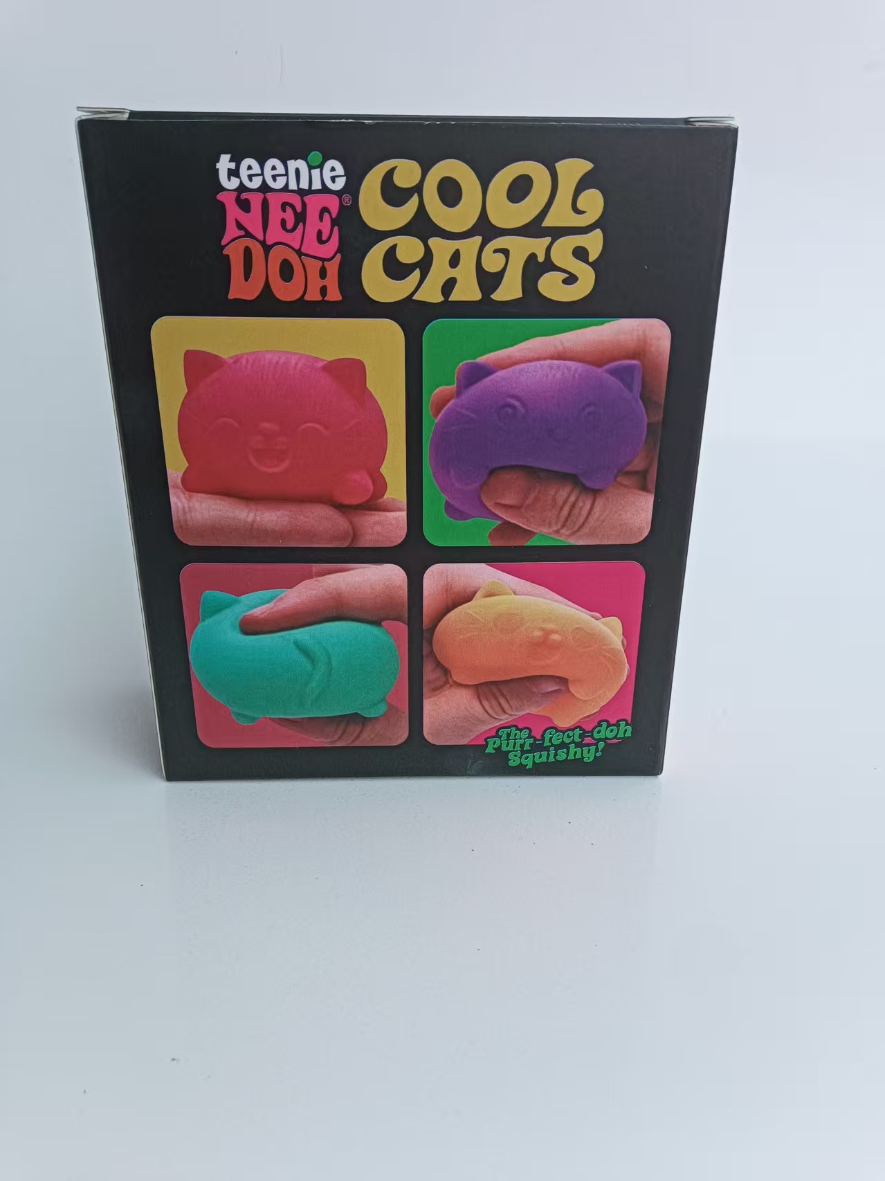 2026 NeeDoh Teenie Cool Cats 3 - مراجعة Electronics Gadgets Bag وسعره